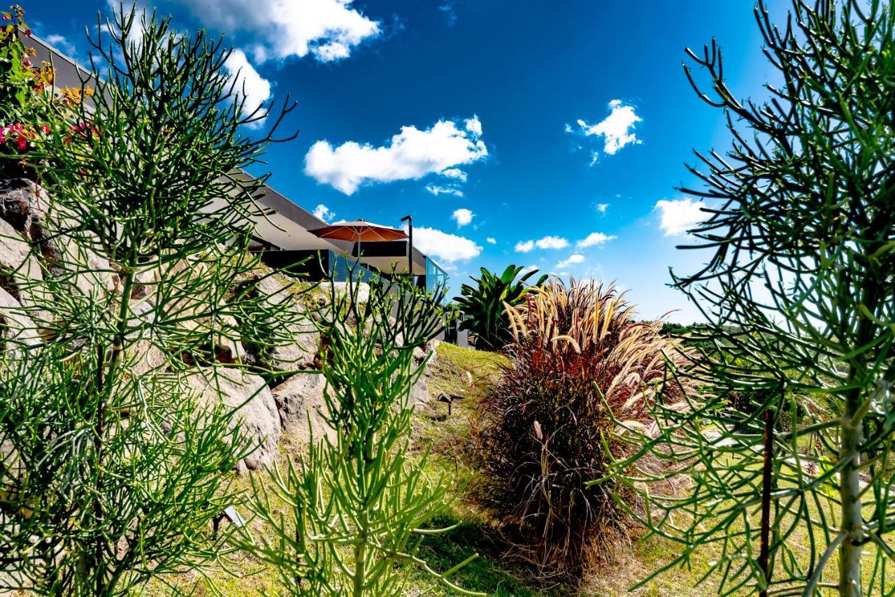 Villa Lembah Giri Villas 5***** Bouillante Bagian luar foto